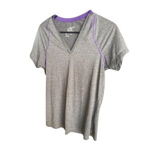 Reebok workout shirt dark grey and purple small